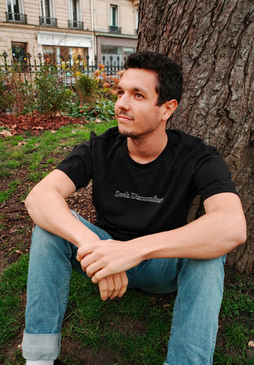 Signature Essential Tee