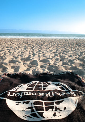 Globe Blanket