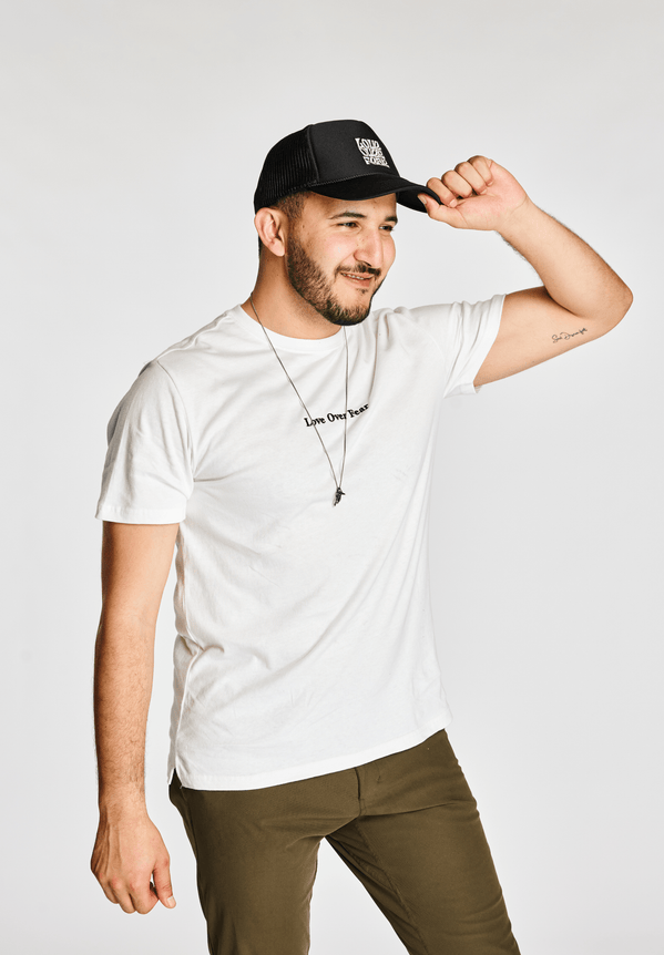 'Love Over Fear' Essential Tee - Seek Discomfort