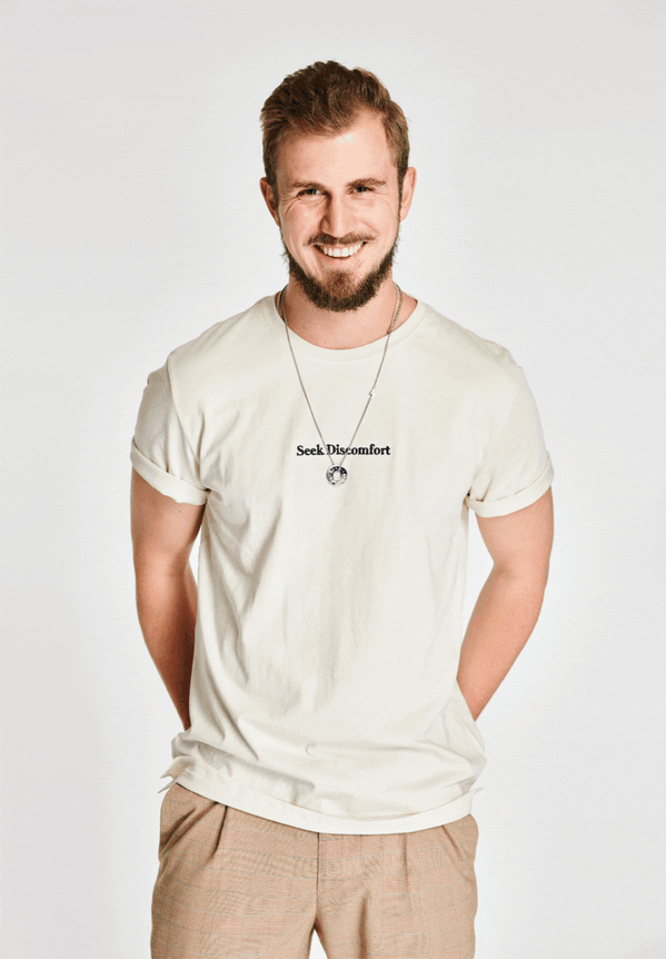 Seeker Essential Tee - Seek Discomfort